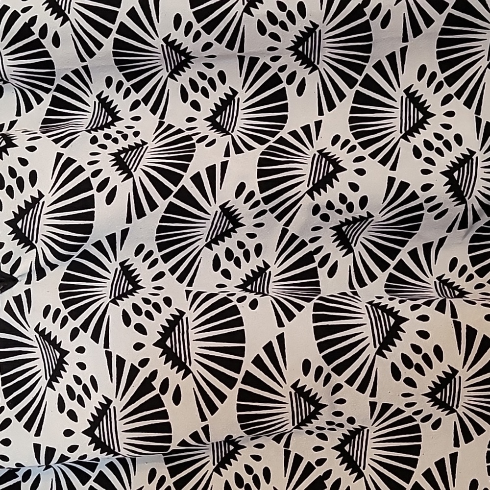 Emmelee patterned blouse - Picture 2 of 4